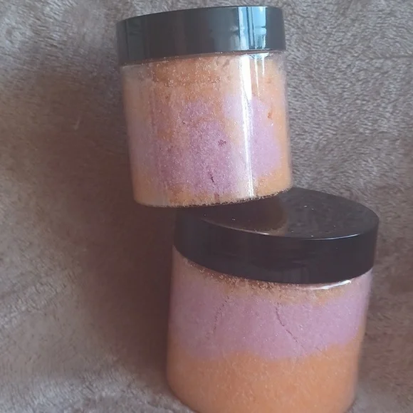 New release bubble gum body scrub - Picture 2 of 2
